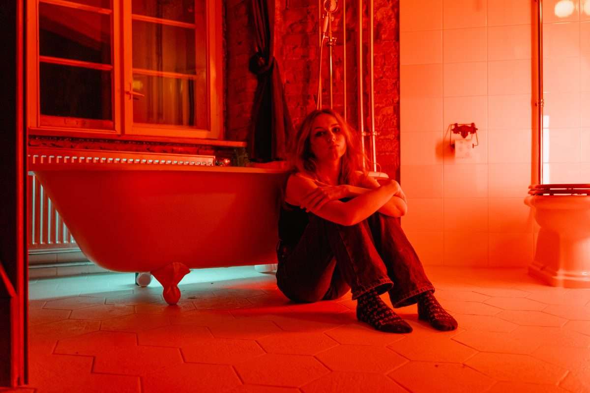 How Do You Prepare Your Skin for Red Light Therapy